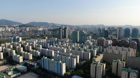 Seoul Yeouido Urban Apartments