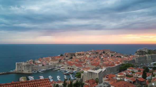 Sunset Timelapse Over the Adriatic Sea in Dubrovnik Croatia alt