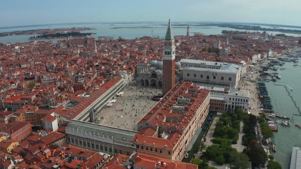 Aerial Panoramic Photo of Iconic and Unique Campanile in Saint Mark's Square alt
