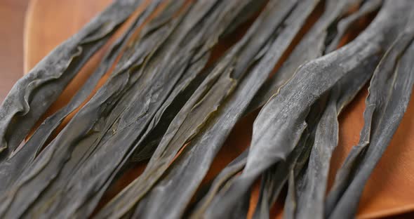 Dry of the Kelp close up alt