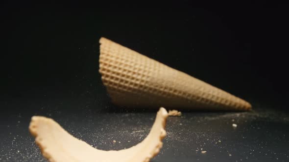 Waffle cone falls and breaks