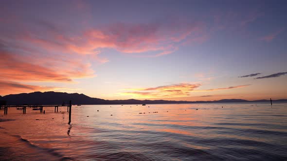 Sunset At The Lake 4K alt