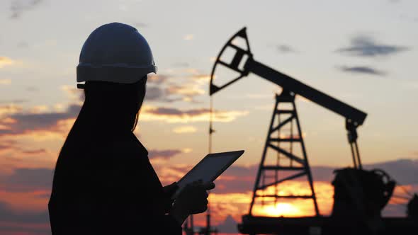 Industrial Oil and Gas Concept alt