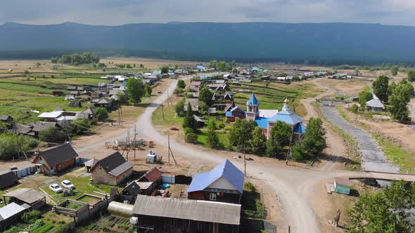 Russian Village Tyulyuk in the Southern Urals alt