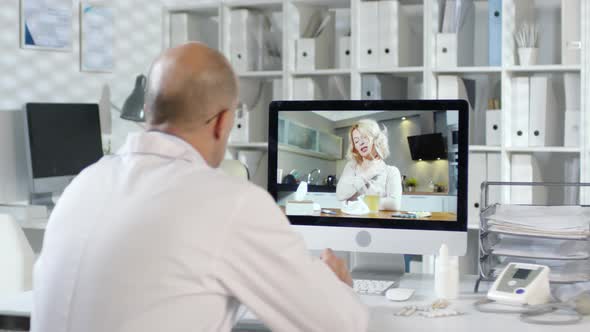 Medical Consultation on Distance alt