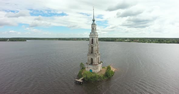 Bell tower of Saint Nicholas Church. Kalyazin, Russia. Aerial alt
