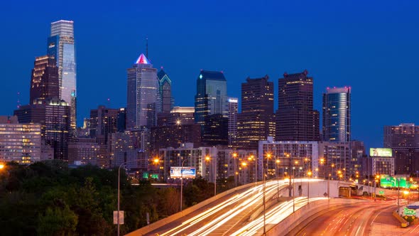 4K Timelapse of the philadelphia skyline - Pennsylvania USA