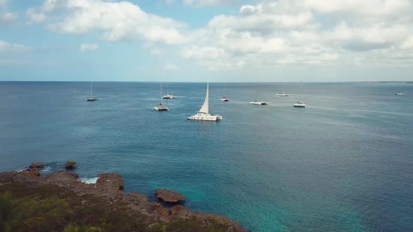4k 24fps Catamaran In The Caribbean With Done Shoot