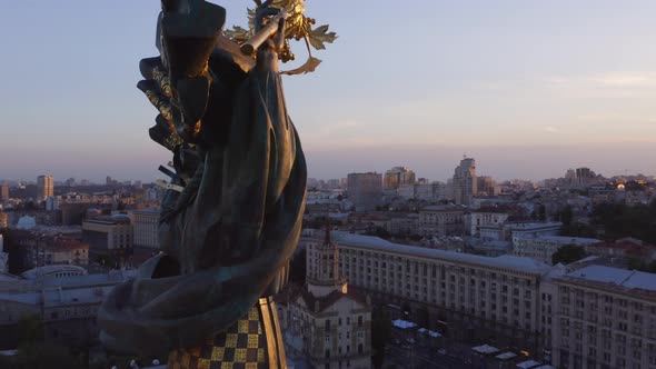 Panoramic Evening Kiev Cityscape View with Independence Monument alt