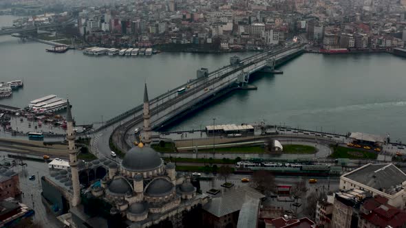 View of the Golden Horn and Galata Bridge alt