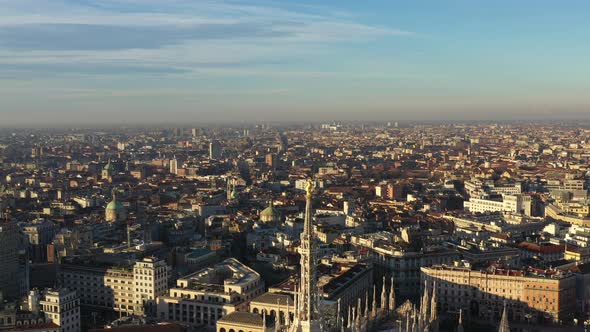 Aerial Reveal of Milan Cathedral  alt