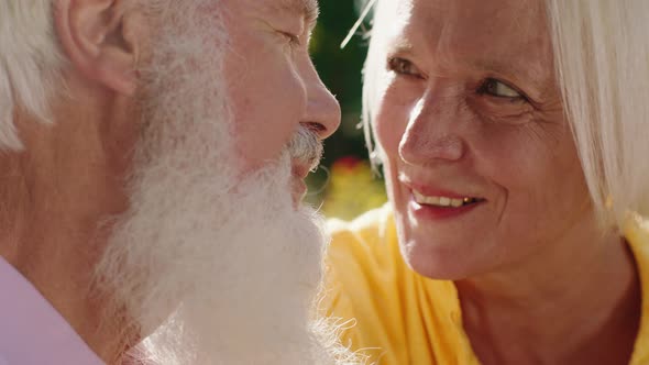 Portrait in Front of the Camera Charismatic Woman alt