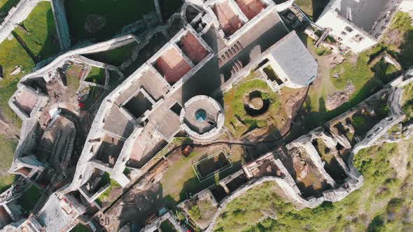 Aerial View on Spissky Hrad. Slovakia. The Ruins of Stone Castle on the Hill alt