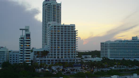 Aerial view of Miami Beach hotels alt