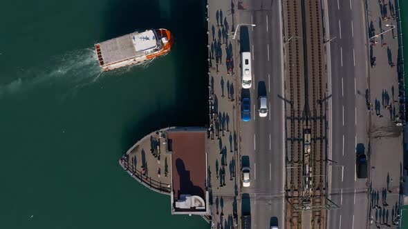 Istanbul Galata Bridge Top View Walking People alt