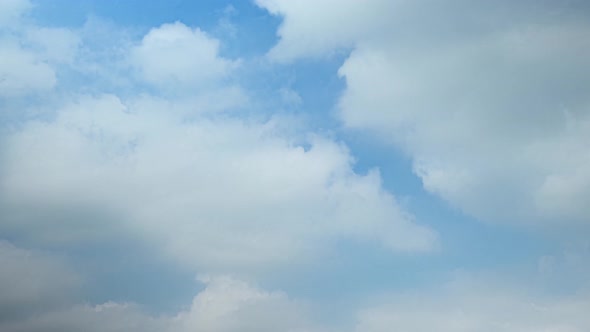 4K Sky Time lapse, Beautiful background, Sky Timelapse of skyscrapers. alt