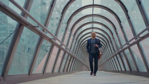 Cinematic footage of a young successful business man alt