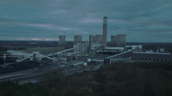 Ratcliffe Power Station Close Up Aerial Slow Rise, UK Energy, Cooling Towers Industry Winter Grey El