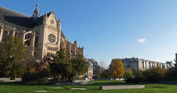 The south facade of church Saint Eustache, 1st arrondissement, Paris, Île-de-France, France alt