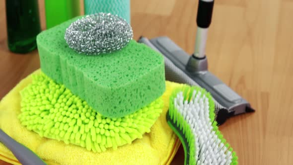 Various housekeeping supplies alt