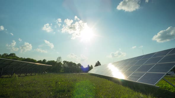 Solar Panel and Sun alt