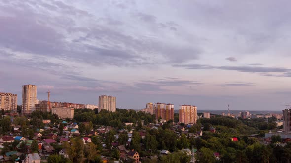 The Onset of Twilight at Sunset Time in the City, Evening Cityscape, Time Lapse alt