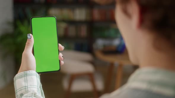 Tapping on Center Screen