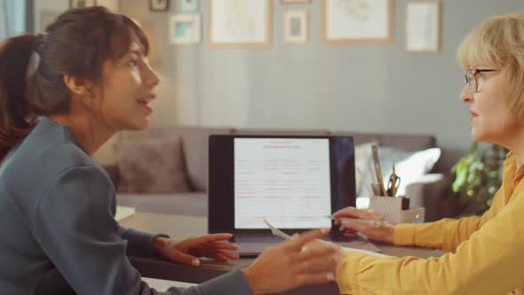 Explaining Subject To Senior Lady alt