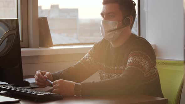 Online Computer Training During the Coronavirus Pandemic alt