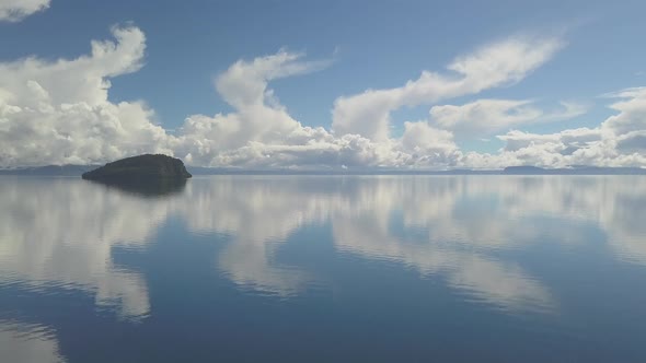 Beautiful lake in New Zealand