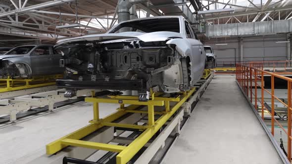 Car Skeleton Moves Into Spray Booth Stateoftheart Passenger Car Manufacturing Facility