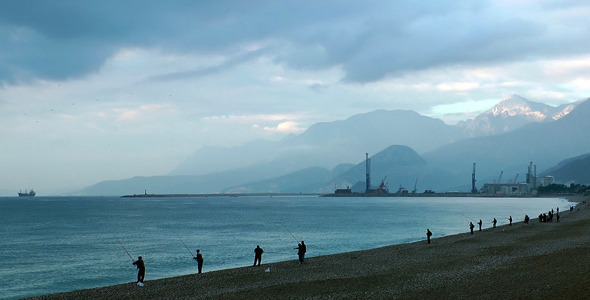 Fishermen in the Seaside alt