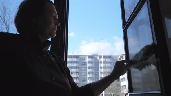 The Glass Window is Now Shiny and Clean After Washing alt