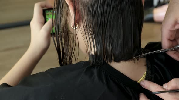 Women's Haircut. Hairdresser, Beauty Salon alt