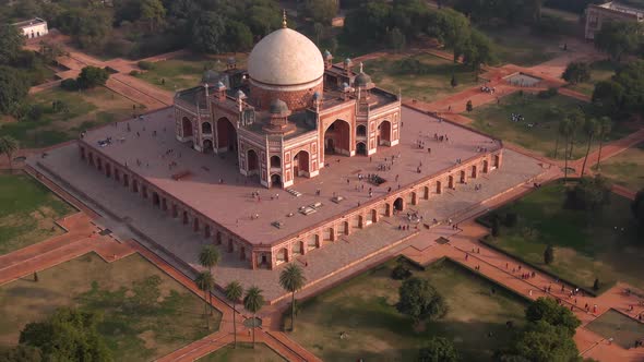 Humayun's tomb in Delhi, India, 4k aerial drone footage alt