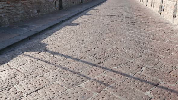 Way to Medieval Egg Castle in Naples, Ancient Architecture and Sightseeing alt