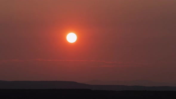 Red Sunrise Time Lapse Wide Shot alt