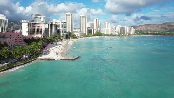 Waikiki Aerial Glide 4 K