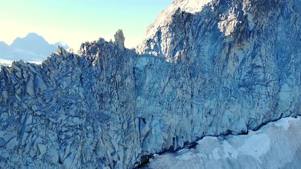 Flying over the Adamello Mountains alt