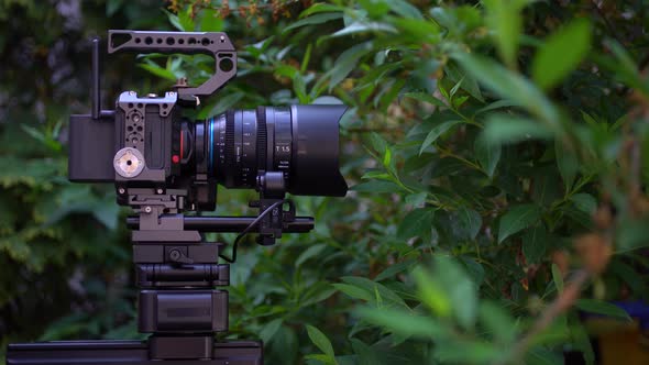 Professional Camera  alt