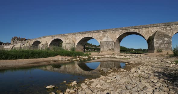 Gien, Loiret department, France. Low water level in the Loire river during a dryness season. alt