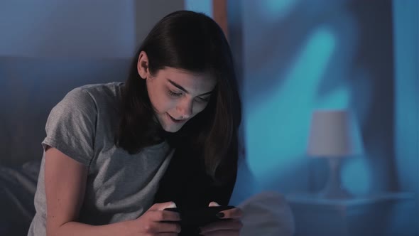 Phone Gaming Gadget Addiction Woman Night Bedroom alt