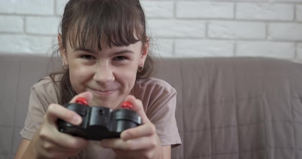 Free Time with Gamepads alt