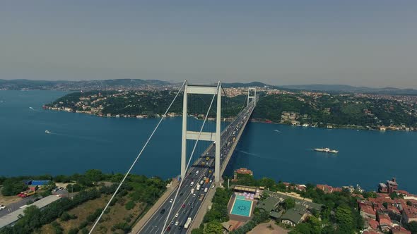 Istanbul Bosphorus Bridge alt