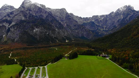 Beautiful Landscape with Mountains, forest and an Lake alt
