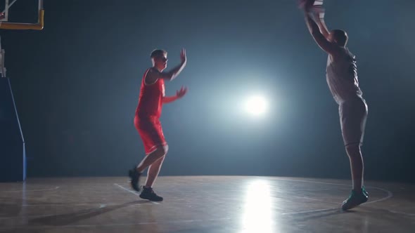 Sporty Lifestyle Basketball Training Game the Confrontation Between Two International Teams Mens alt