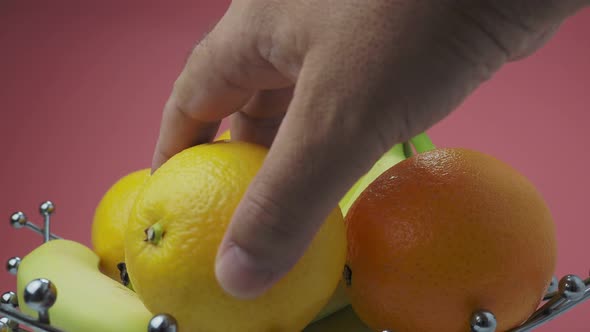 Putting Fruits Into a Vase alt
