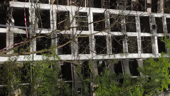 Vertical Video of a Burnt and Destroyed House in Kyiv Ukraine alt