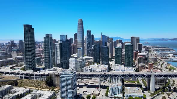 Aerial view of Downtown San Francisco skyscrapers, California, USA alt