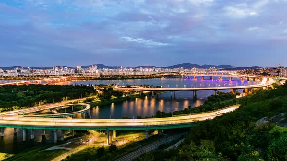 Time Lapse of Seoul City at night South Korea alt